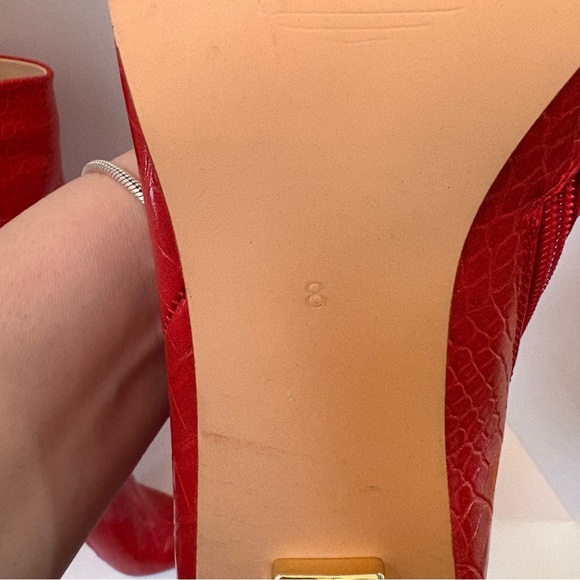 Unbranded Red Croc Embossed Knee High Boots Gold Heel Pointed Toe Size 8 - Picture 16 of 16